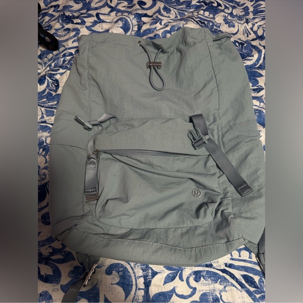 Lululemon backpack